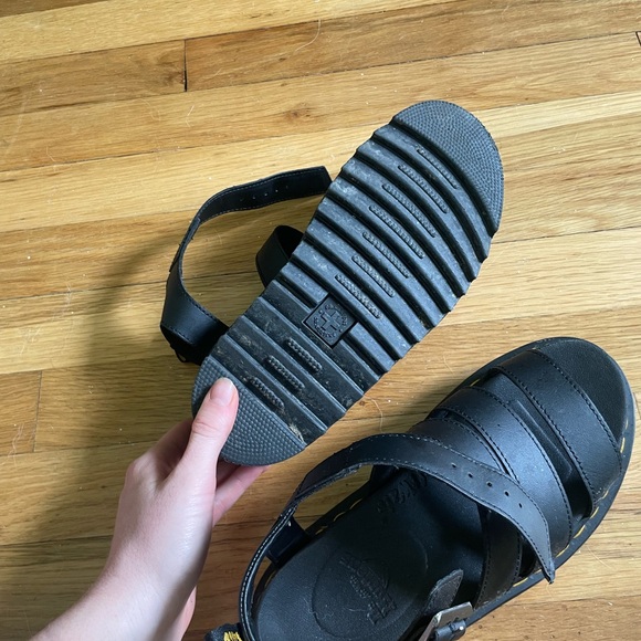 Blaire Sandal Dr. Martens - Picture 2 of 5